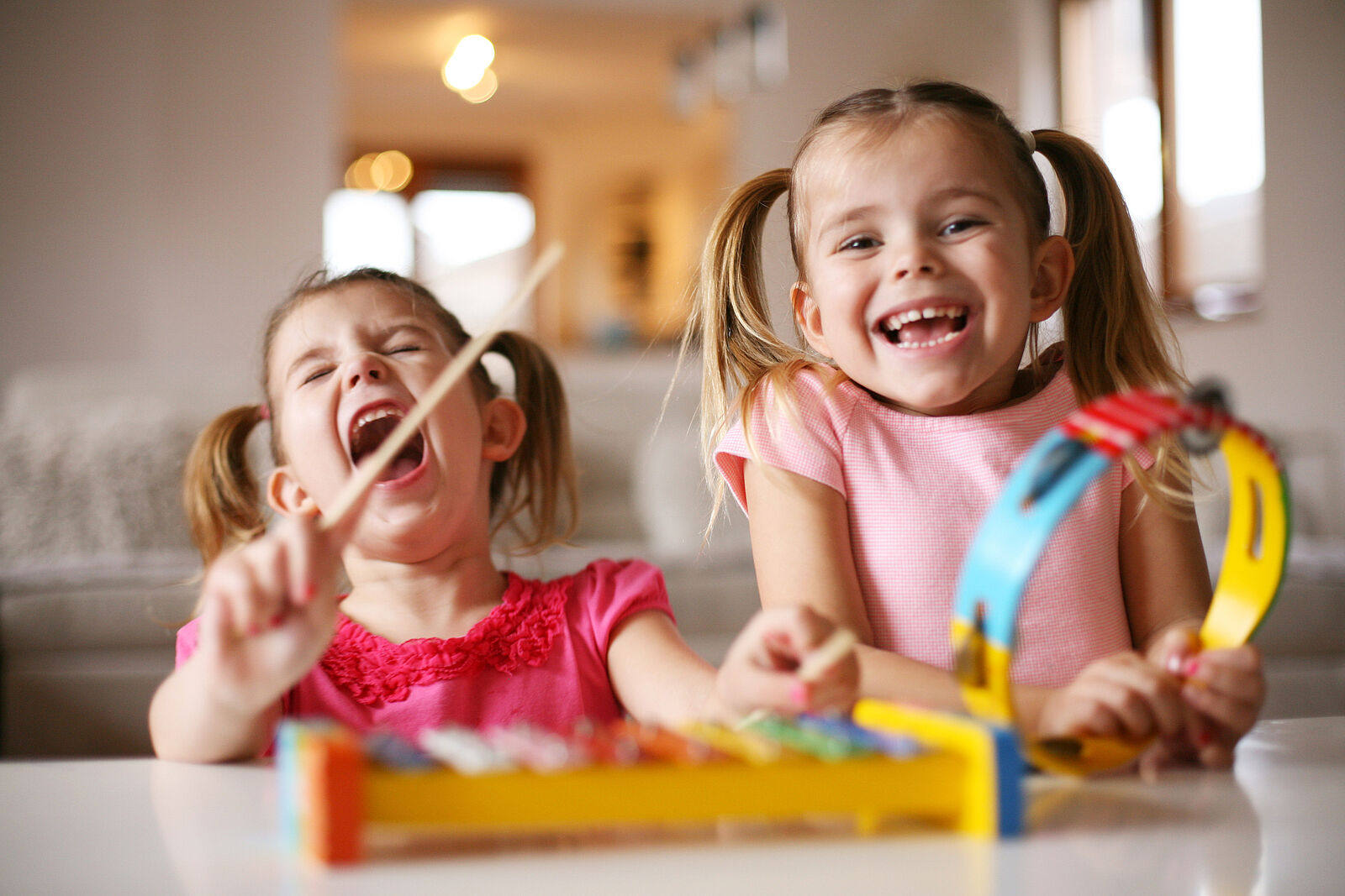 Öffnet die Seite 'Qualifizierung für Mitarbeitende in Kindertageseinrichtungen gemäß der Personalverordnung KiBiz' Neue Kita Quali beginnt
